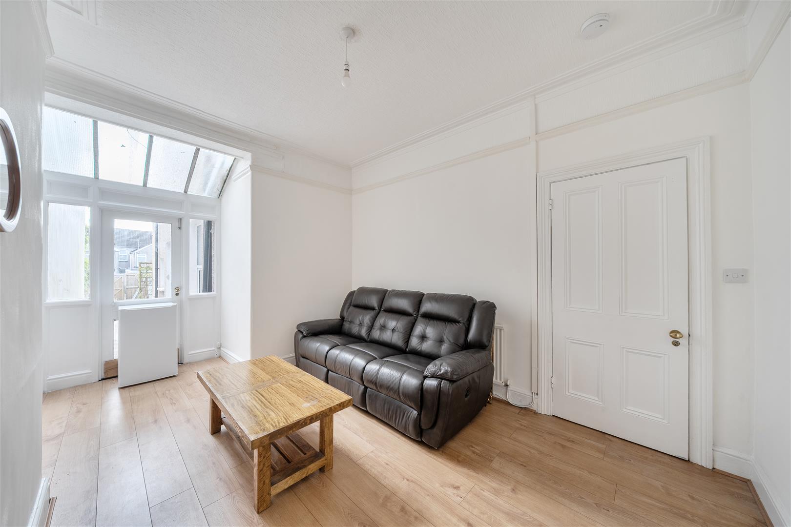 Glanbrydan Avenue, Uplands, Swansea, SA2 0HR